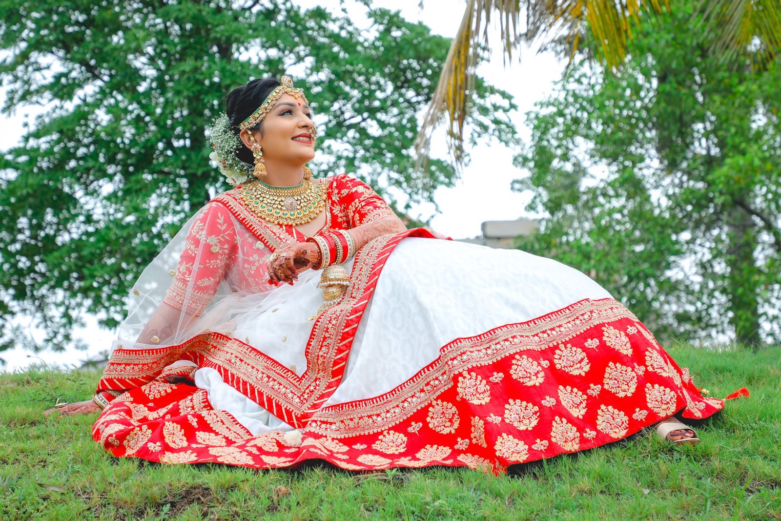 Bride in maroon silk
